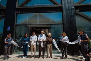 Miguel Ángel Navarro, Rommel Pacheco y Beatriz Estrada inauguran Villas Deportivas en la Unidad Deportiva Nayarit.