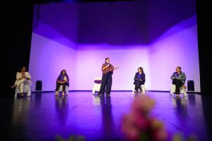 Reconoce Elizabeth López Blanco la fuerza de las mujeres.