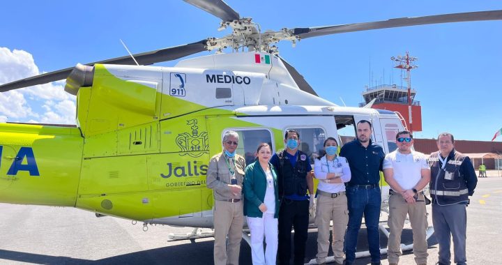 Coordinación institucional permite traslado de paciente pediátrico a hospital especializado.