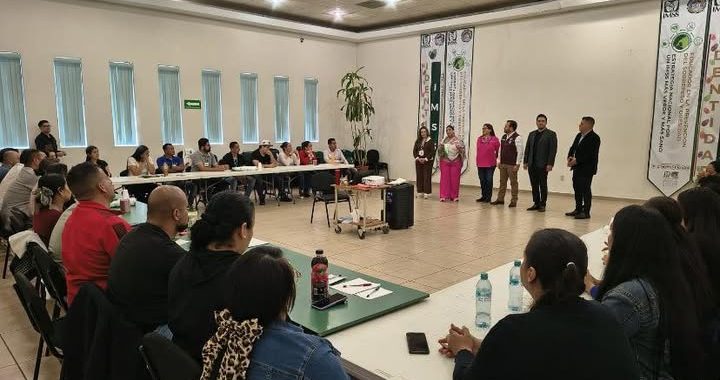 Capacita IMSS Nayarit a personal en competencias humanísticas.