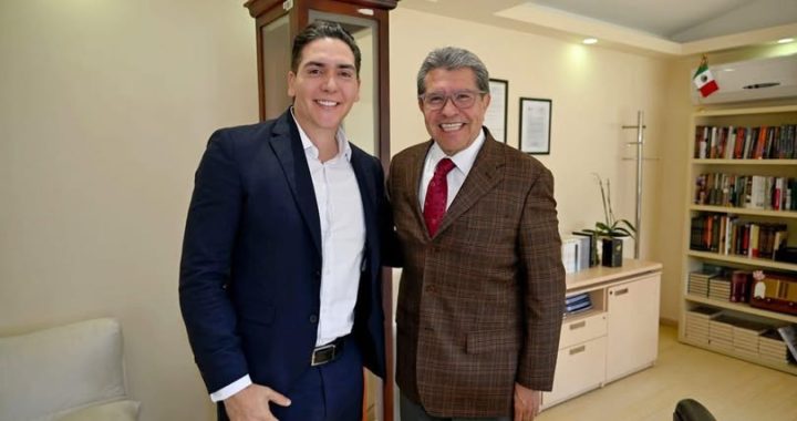 HÉCTOR SANTANA SE REÚNE CON RICARDO MONREAL.