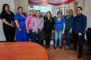 Héctor Santana impulsa financiamiento para emprendedores de Bahía de Banderas.