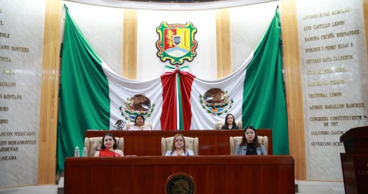 Listo el Congreso para el Parlamento de Mujeres de Nayarit.