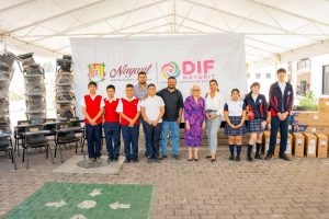 Equipa Beatriz Estrada espacios educativos de Tepic e Ixtlán del Río.