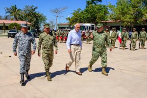 Encabeza Miguel Ángel Navarro gira de trabajo en Acaponeta por la seguridad de Nayarit.