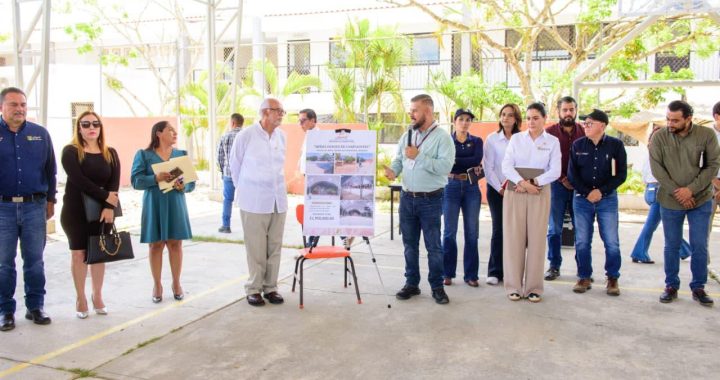 Miguel Ángel Navarro fortalece infraestructura y seguridad en telesecundaria de Punta de Mita.