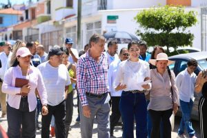 Geraldine se reúne con habitantes de la colonia Unidad Obrera CTM