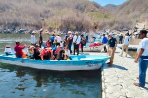 Por instrucción de Geraldine Ponce, cientos de elementos cuidan a turistas y habitantes de Tepic en vacaciones.