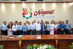 Miguel Ángel Navarro da seguimiento a acciones de transparencia y control interno en Nayarit.