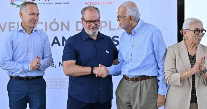 Miguel Ángel Navarro fortalece inversión turística en Bahía de Banderas.