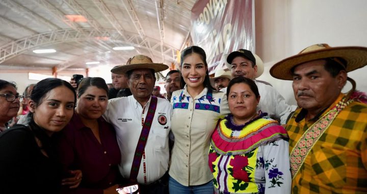 Geraldine Ponce respalda criterios de Morena para fortalecer perfiles honestos y cercanos a la gente.