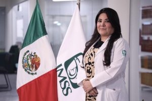 En hospitales y aulas, el IMSS construye el futuro de lamedicina mexicana con más de 12 mil docentes.