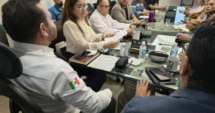 Acuerdan IMSS y SNTSS fortalecer acciones contra el ausentismo no programado.
