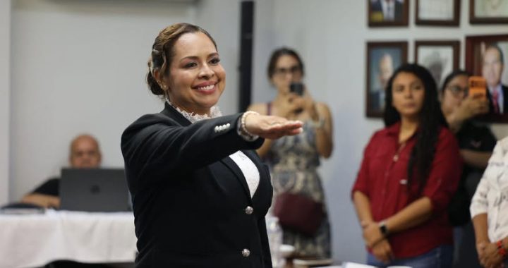 Ciola Arévalos asume la Secretaría General del H. XII Ayuntamiento de Bahía de Banderas.