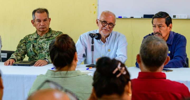 Miguel Ángel Navarro escucha y genera acuerdos que impulsan el bienestar de Quiviquinta.