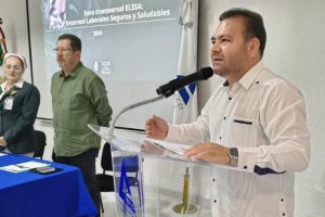 Realizan IMSS Nayarit y CANACO Foro Transversal ELSSA y entregan reconocimientos a empresas.