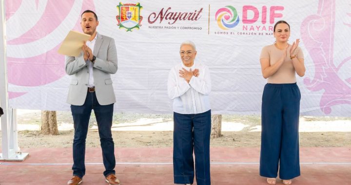 Impulsa Beatriz Estrada Martínez espacios dignos para la niñez de Tepuzhuacán.