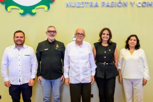 Miguel Ángel Navarro impulsa la coordinación institucional para mejorar los servicios de salud en Nayarit.