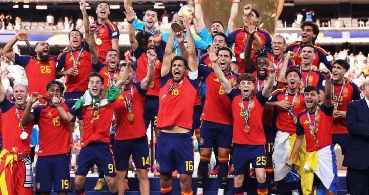 España se corona campeón en la final del Mundial 2026; de la mano de Ferran Torres vence a Argentina.