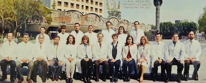 Orden, disciplina y talento: doctor Francisco José Avelar Garnica, más de 56 años de servicio en el IMSS.