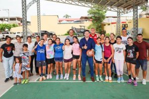 Respalda Israel Santillán a jóvenes basquetbolistas rumbo al nacional de Minibasket 2026.