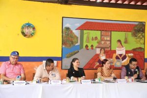 LA ALCALDESA DE TEPIC BLANCA SIMANCAS PARTICIPA EN LA MESA DE SEGURIDAD ITINERANTE DE PAZ Y SEGURIDAD.