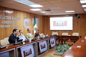 Prepara Congreso a jóvenes del Parlamento Juvenil Nayarit 2026.