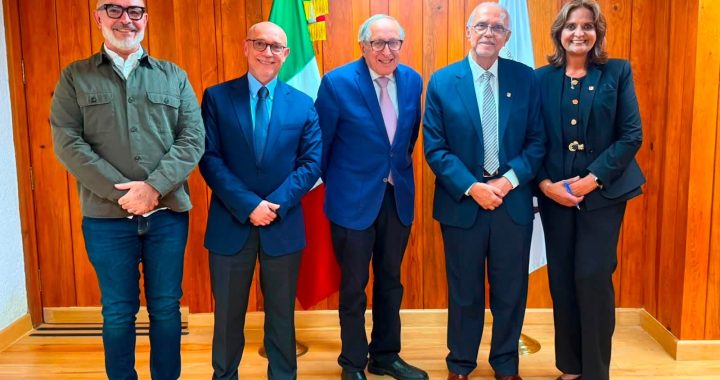 Miguel Ángel Navarro acuerda acciones con el Gobierno de México para fortalecer los servicios de salud en Nayarit.