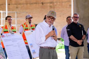 Miguel Ángel Navarro y Beatriz Estrada fortalecen infraestructura para el almacenamiento y comercialización de granos en Nayarit.
