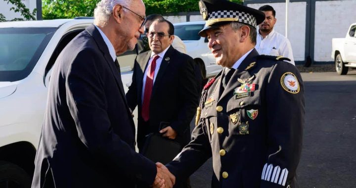Miguel Ángel Navarro fortalece coordinación con la Guardia Nacional en Nayarit.