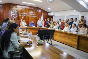 Cabildo de Bahía de Banderas analiza temas de desarrollo urbano, servicios públicos, agua y atención ciudadana.