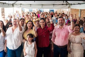 Mujeres de Tecuala expresaron su respaldo a Geraldine Ponce y a la 4T.