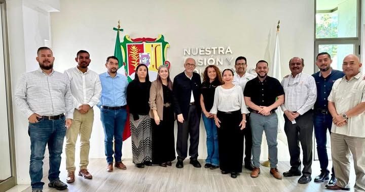 Miguel Ángel Navarro fortalece la coordinación con el sector educativo de Nayarit.