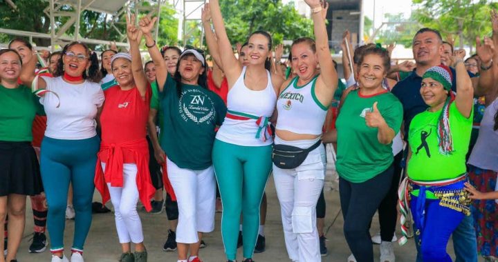 Gobierno de Bahía de Banderas llevó Máster Class de Zumba a Santa Fe .
