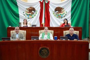 Inicia Poder Legislativo la glosa del V Informe de Gobierno .