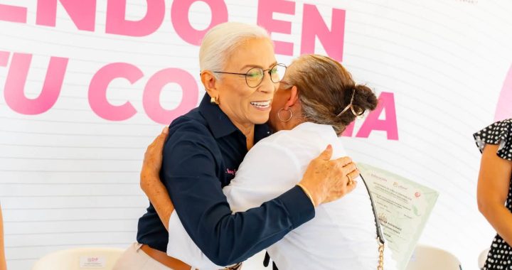 DIF Nayarit lleva servicios y apoyos a las familias de la colonia Los Arcos .