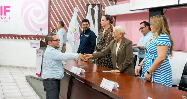 Beatriz Estrada fortalece la capacitación de profesionales para la atención del espectro autista.