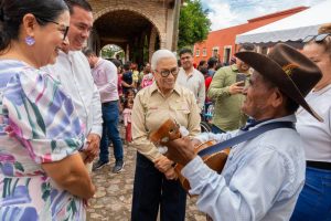 Acerca DIF Nayarit servicios y bienestar a las familias de Santa María del Oro con “Latidos del Corazón”.