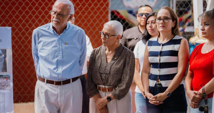 Miguel Ángel Navarro y Beatriz Estrada impulsan mejoras en la primaria Don Miguel Hidalgo de Tepic.