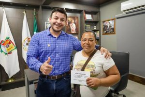 Un gobierno que escucha y atiende: Israel Santillán mantiene cercanía con la ciudadanía.