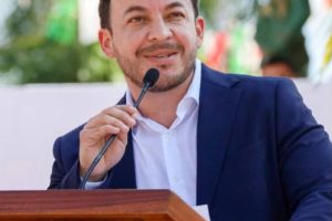 PRESENTA PRESIDENTE ISRAEL SANTILLÁN APLICACIÓN SIGER BB.