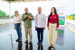Miguel Ángel Navarro participa en la inauguración del Puente Amado Nervo que conecta a Nayarit y Jalisco.