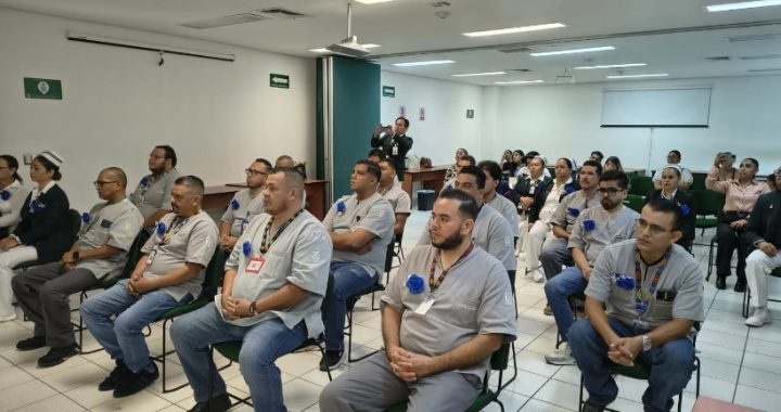 Reconoce IMSS Nayarit la labor de más de 130 camilleros.