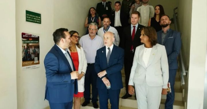 Presenta IMSS Nayarit acciones de salud en Investment Forum 2026.