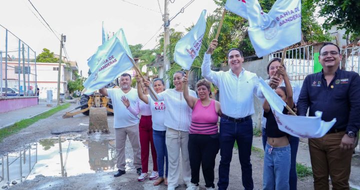 HÉCTOR SANTANA SIGUE CON LAS OBRAS POR TODO BAHÍA DE BANDERAS.