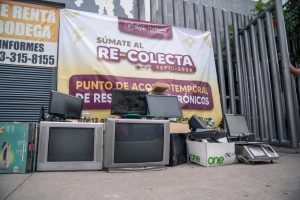Exitosa campaña Re-colecta 2026 recauda 12 toneladas de residuos electrónicos.